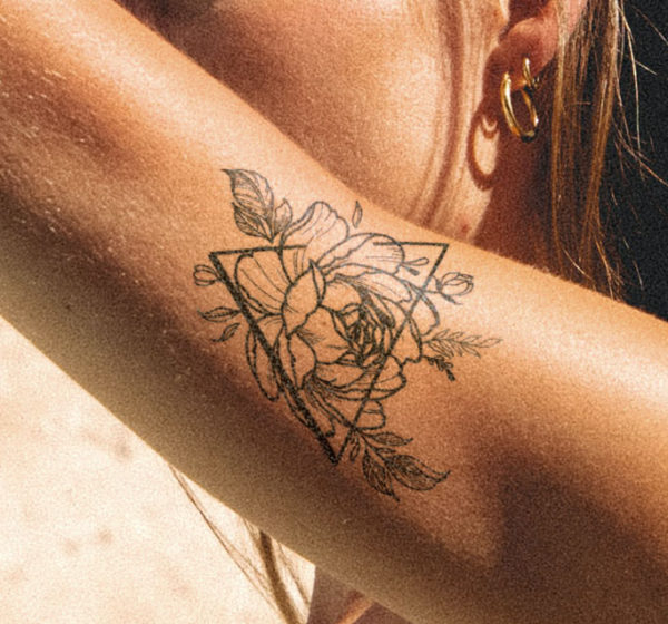 peony rose_in triangle_geometric_sexy_Semi-Permanent Tattoo | Lasts up to 2 weeks | Temporary Tattoo | Christmas Gift Idea | Jagua henna | tatouage temporaire