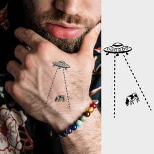 small sci fi, alien, space ship and cow, Sexy Tattoo, Semi-Permanent Tattoo | Lasts up to 2 weeks | Temporary Tattoo | Christmas Gift Idea | Jagua henna | tatouage temporaire